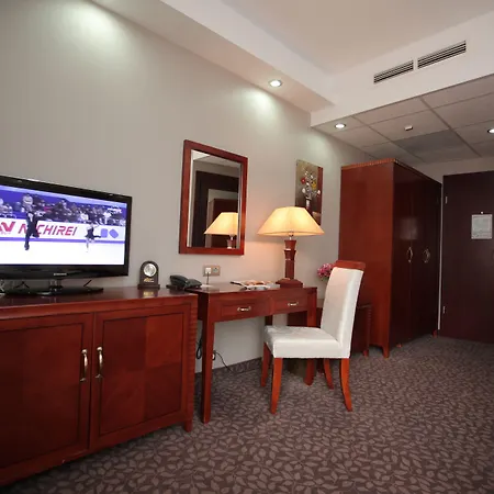 Отель Colosseum