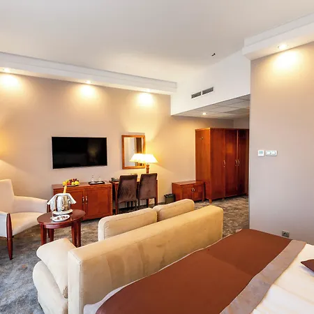 Colosseum 4* Mórahalom