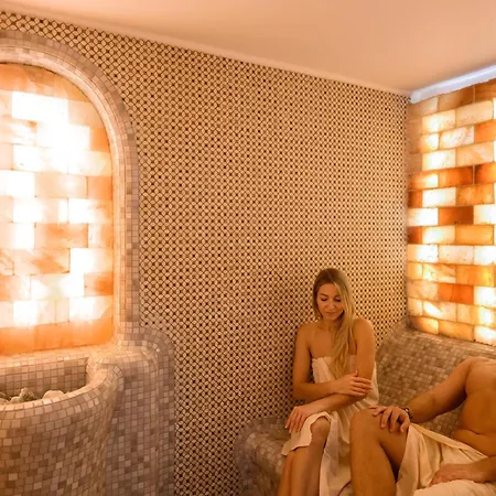 Colosseum 호텔 Mórahalom